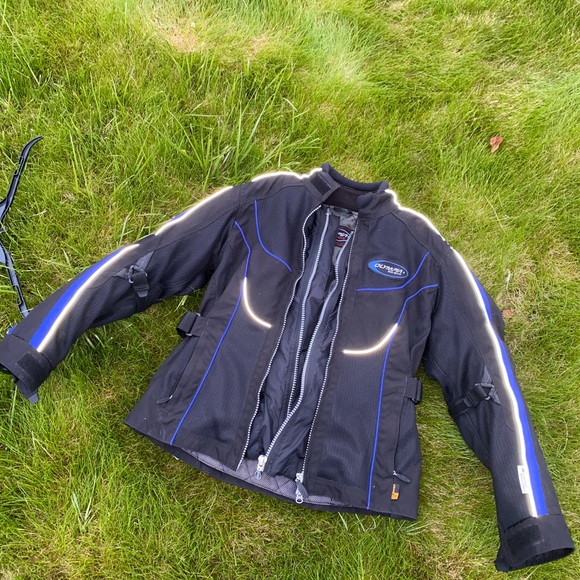 $300 Olympian motorcycle jacket size small - Picture 10 of 13